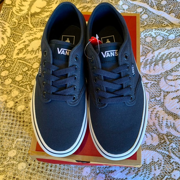 Other - Men’s Vans Tennis Shoes